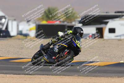 media/Nov-19-2023-CVMA (Sun) [[1f3d1b7ccb]]/Race 5 Amateur Formula Middleweight/